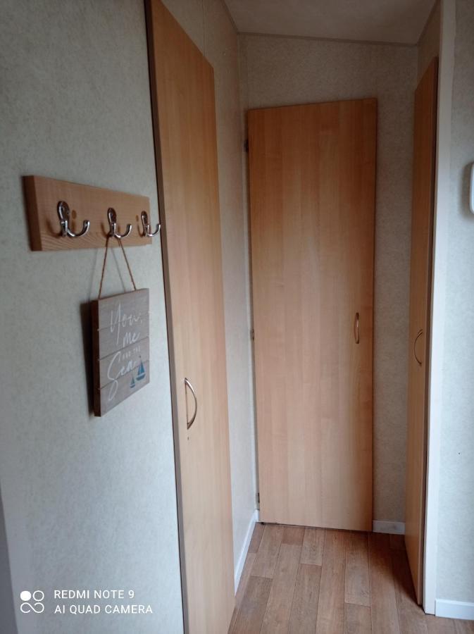Family Holiday Home - Thorness Bay - Wifi Porchfield  Екстер'єр фото